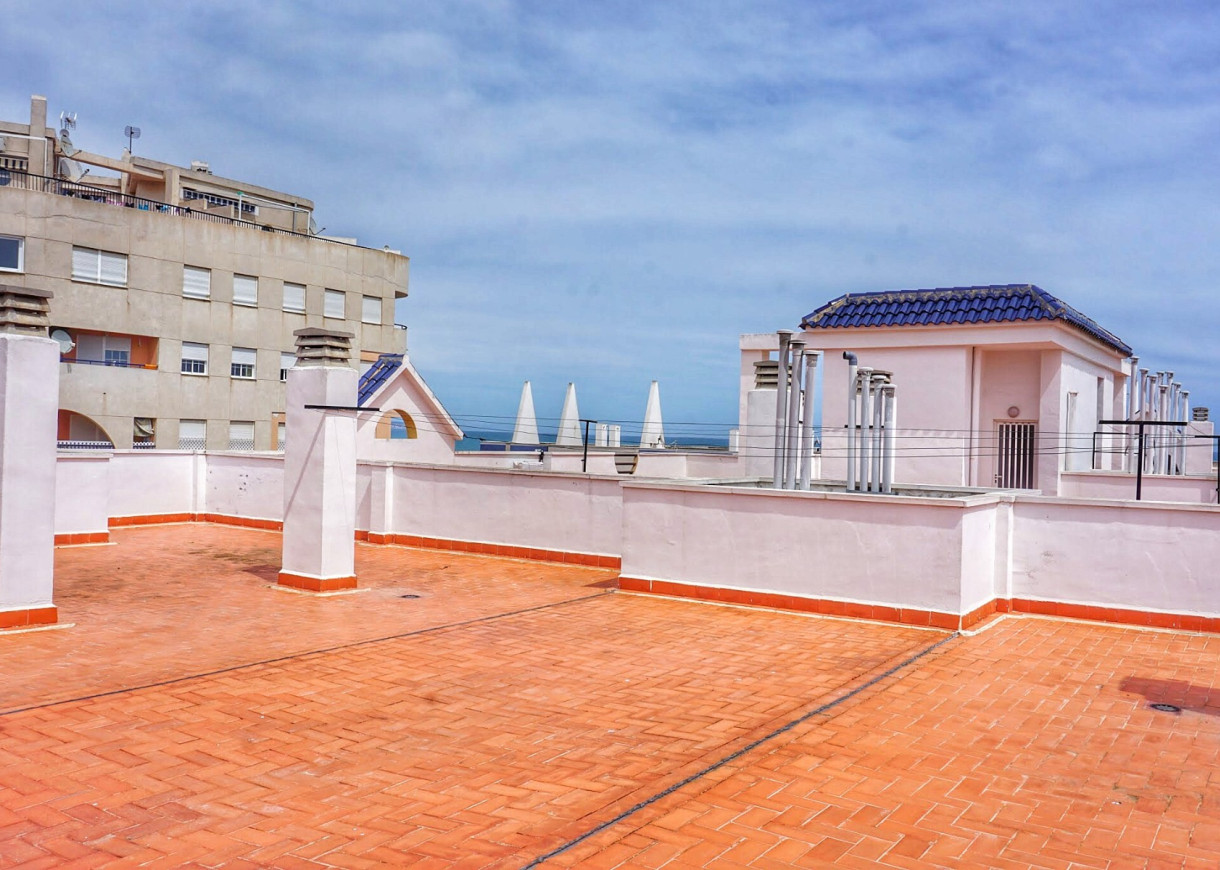 Resale - Apartment - La Mata