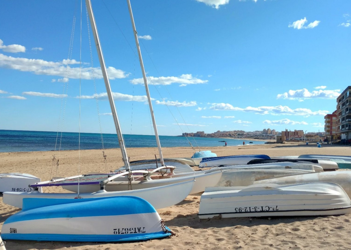 Resale - Apartment - La Mata