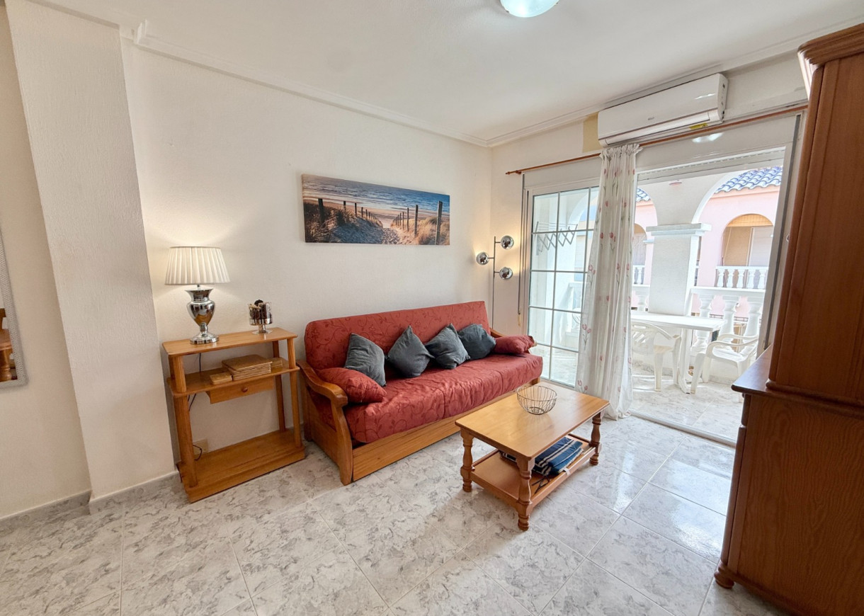 Resale - Apartment - La Mata