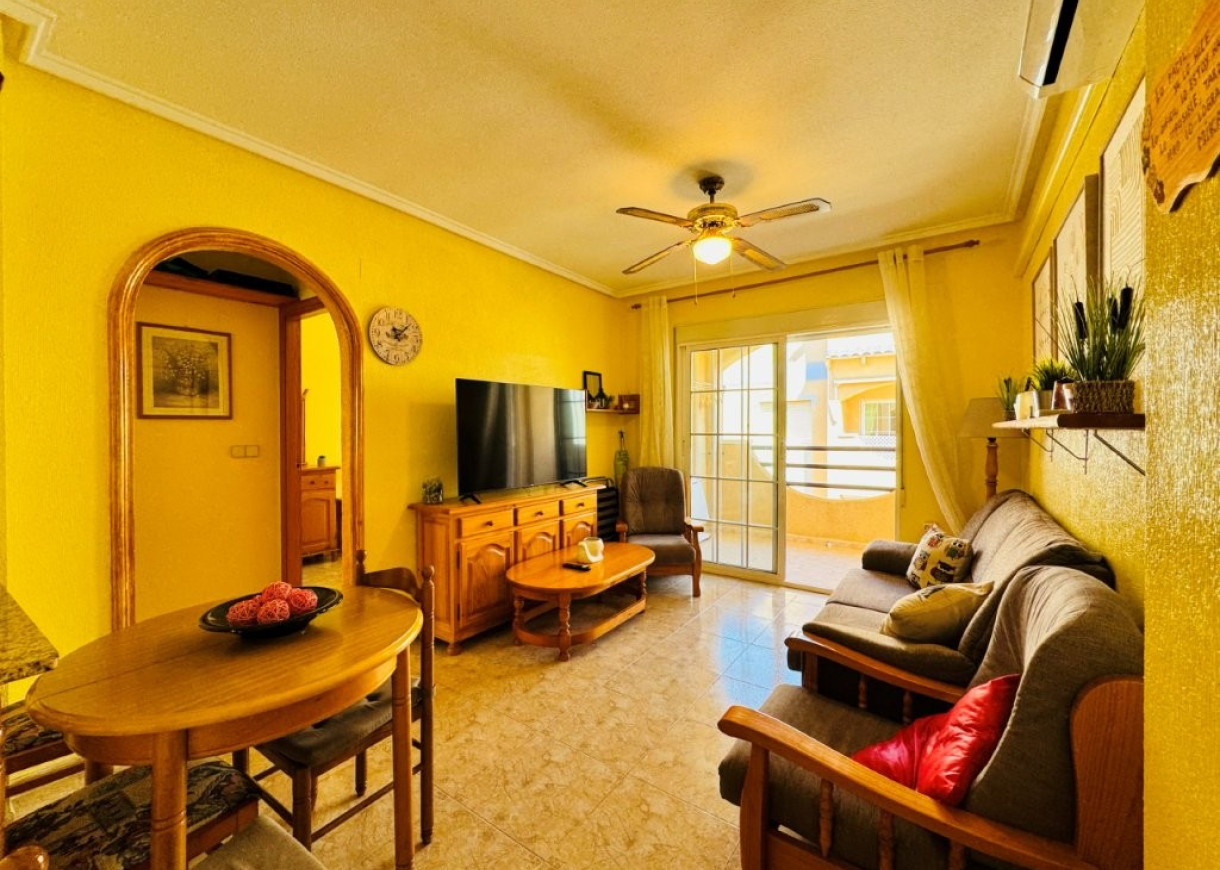 Resale - Apartment - La Mata - Torrevista Playa