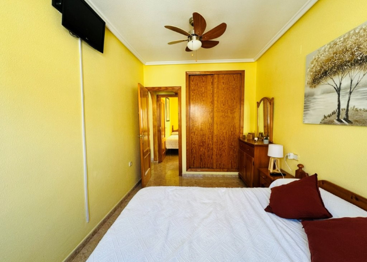 Resale - Apartment - La Mata - Torrevista Playa