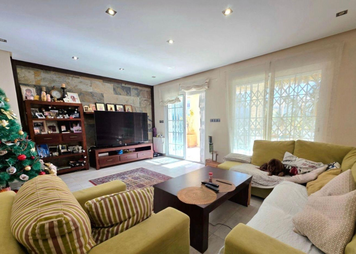 Resale - Villa - Dehesa de campoamor - Campoamor