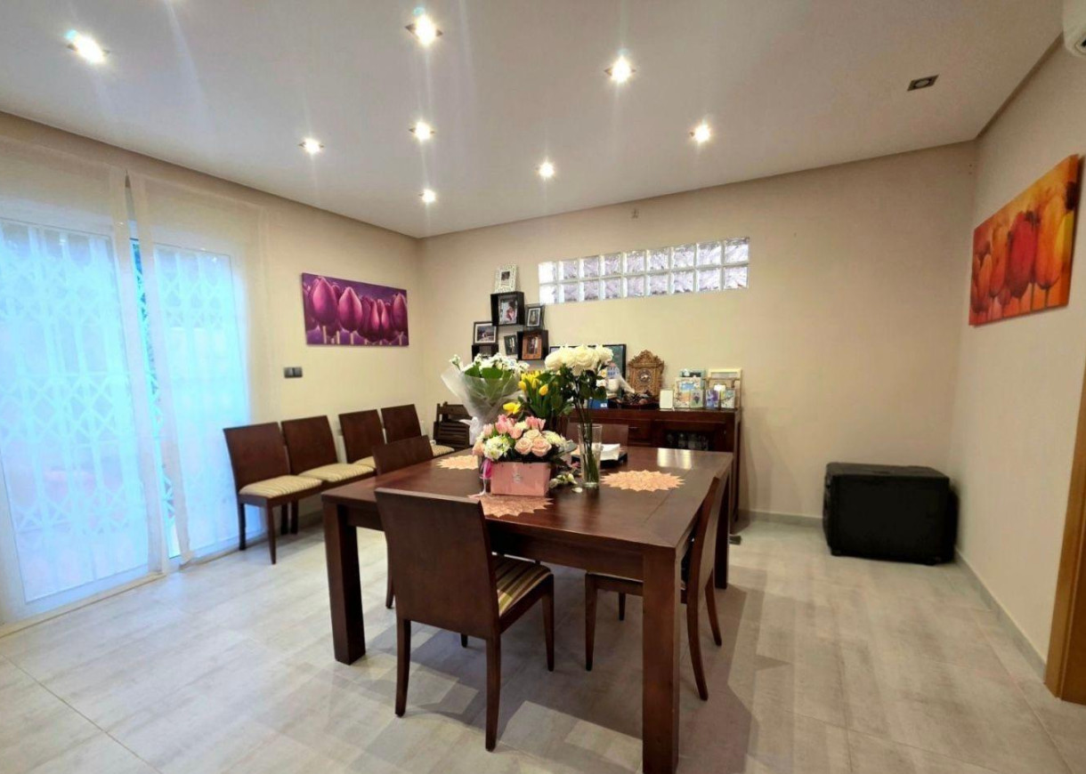 Resale - Villa - Dehesa de campoamor - Campoamor