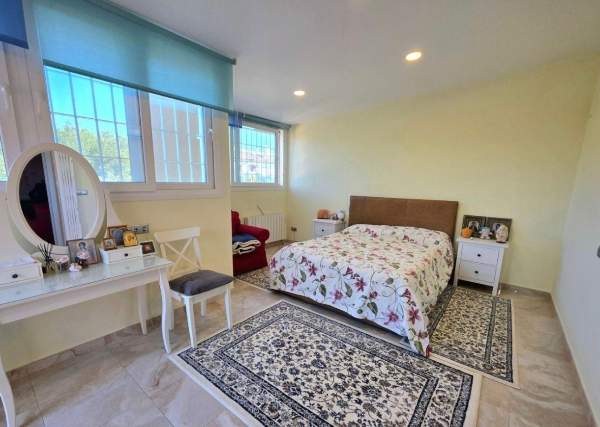 Resale - Villa - Dehesa de campoamor - Campoamor