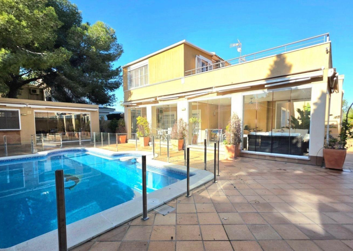 Resale - Villa - Dehesa de campoamor - Campoamor