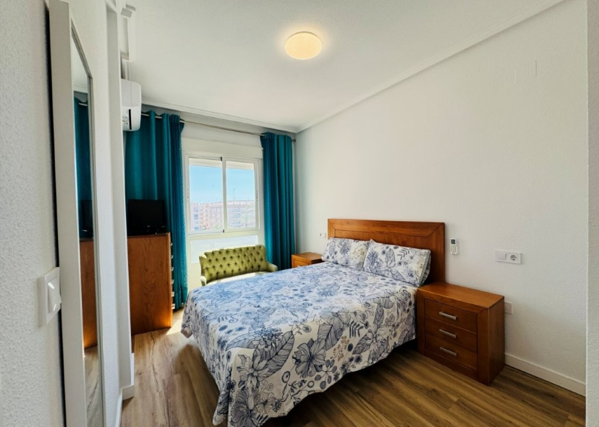 Resale - Apartment - Guardamar del Segura - Pueblo