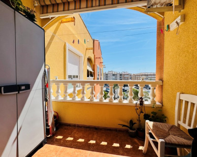 Resale - Apartment - Guardamar del Segura - Pueblo