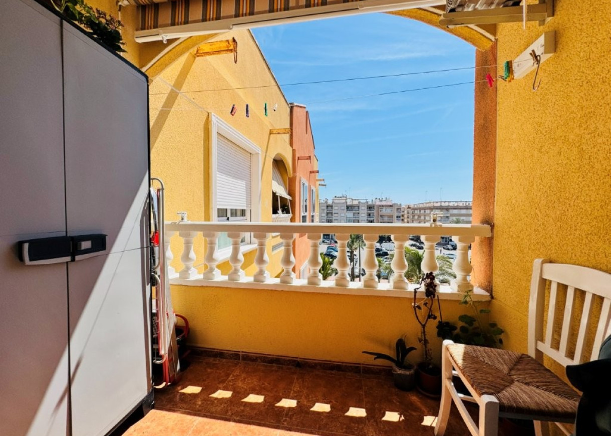 Resale - Apartment - Guardamar del Segura - Pueblo