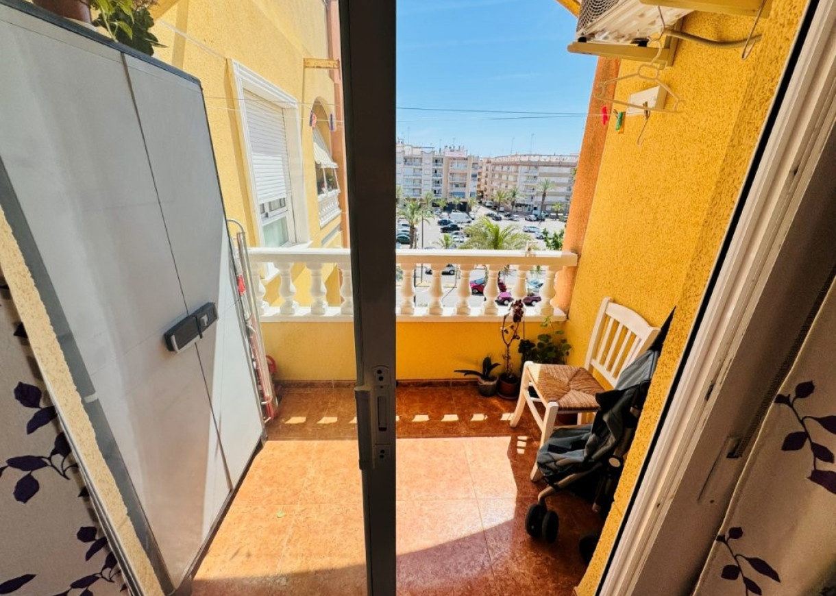 Resale - Apartment - Guardamar del Segura - Pueblo