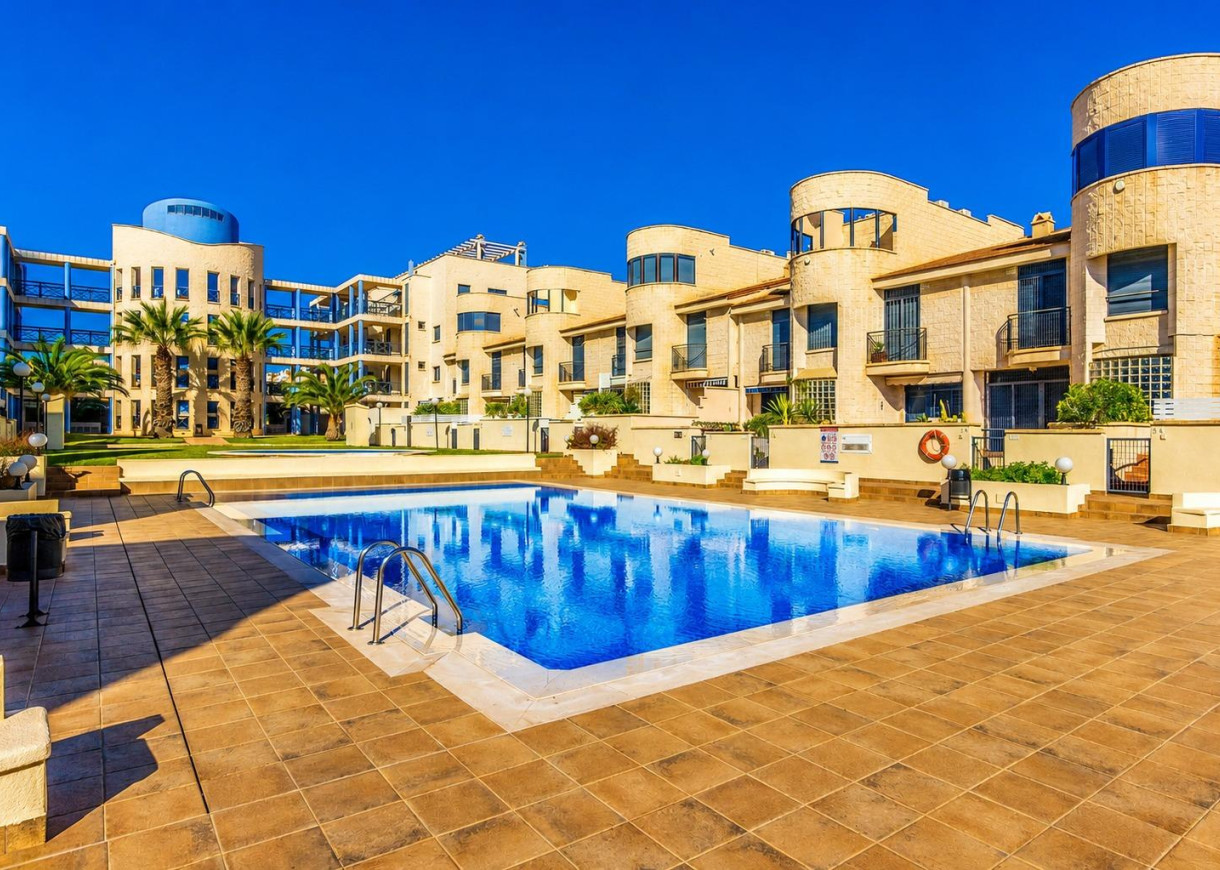 Resale - Terraced house - Cabo Roig