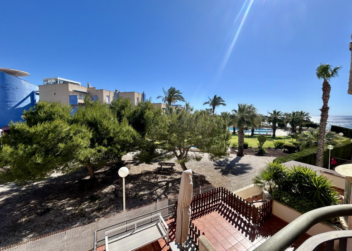 Resale - Terraced house - Cabo Roig