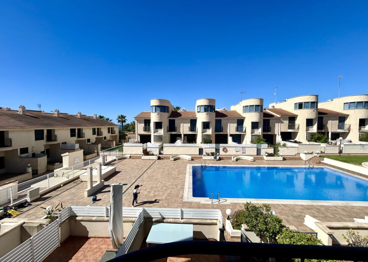Resale - Terraced house - Cabo Roig