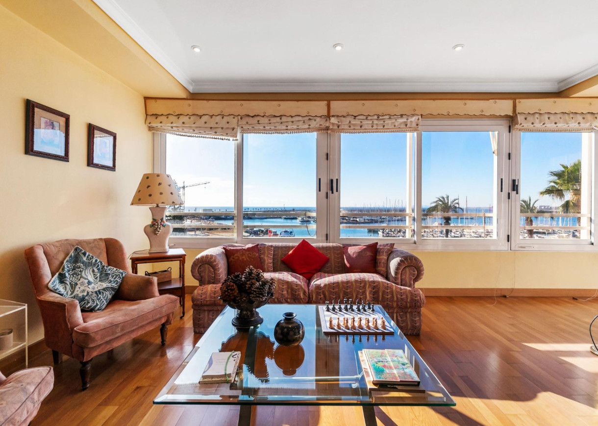 Venta - Apartamento - Torrevieja - Centro - Muelle Pesquero