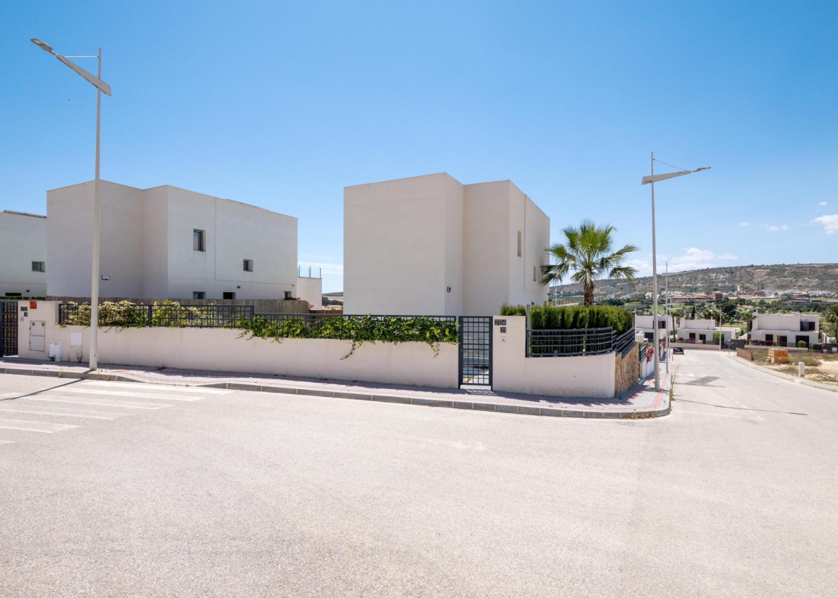 Nueva construcción  - Chalet - Algorfa - La finca golf