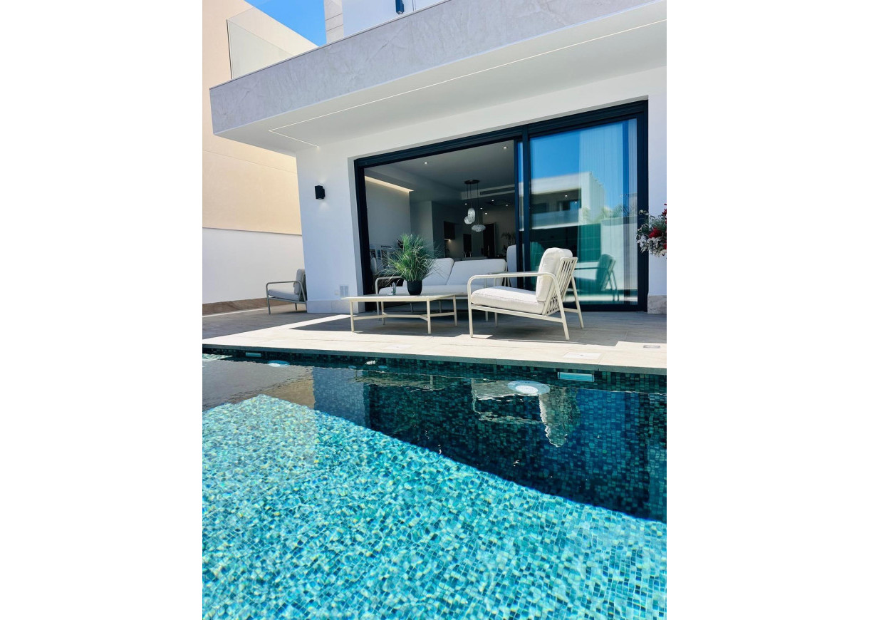Nueva construcción  - Chalet - San Pedro del Pinatar