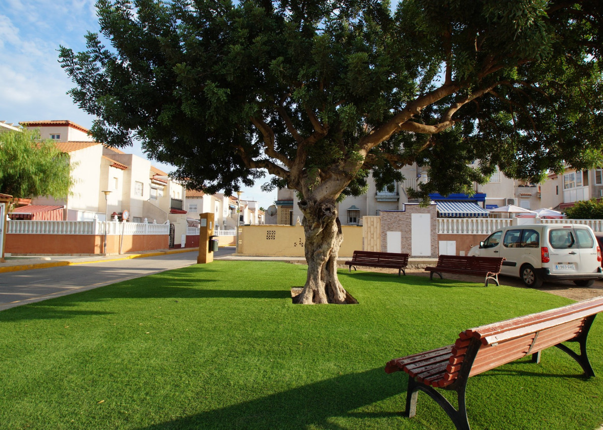 Resale - Bungalow - Orihuela Costa - Playa Flamenca