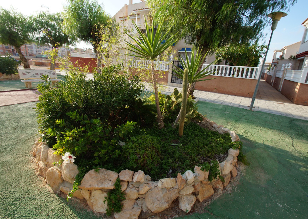 Resale - Bungalow - Orihuela Costa - Playa Flamenca