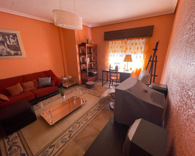 Resale - Villa - San Miguel de Salinas - pueblo