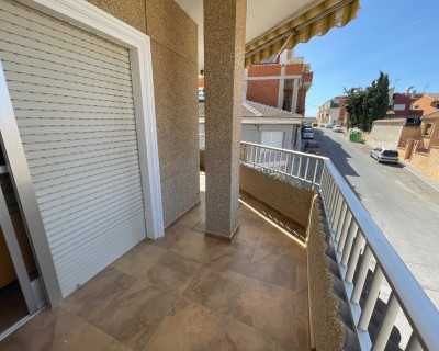 Resale - Villa - San Miguel de Salinas - pueblo