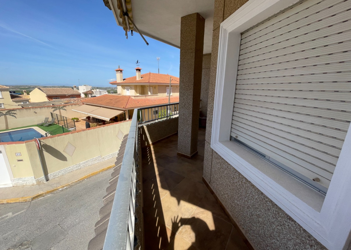 Resale - Villa - San Miguel de Salinas - pueblo