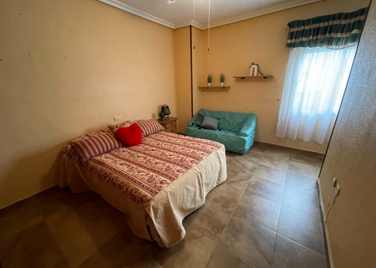 Resale - Villa - San Miguel de Salinas - pueblo