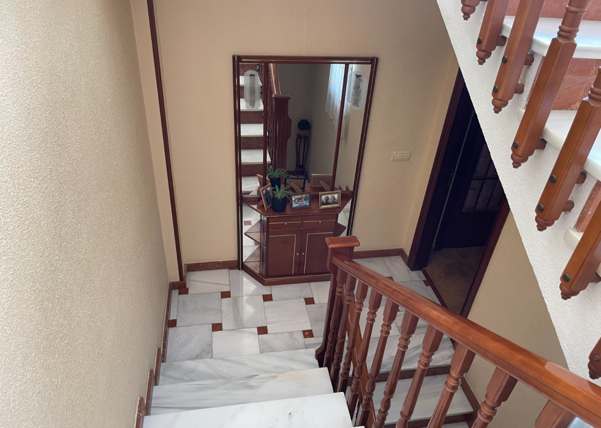 Resale - Villa - San Miguel de Salinas - pueblo