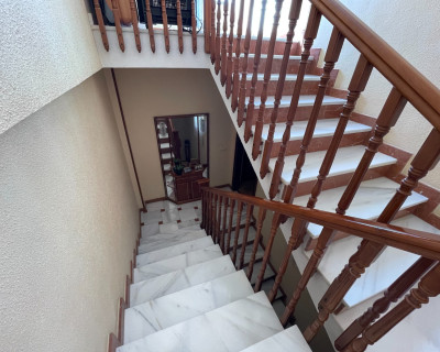 Resale - Villa - San Miguel de Salinas - pueblo