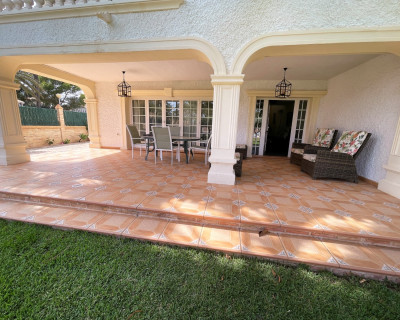 Resale - Villa - Orihuela Costa - Cabo Roig