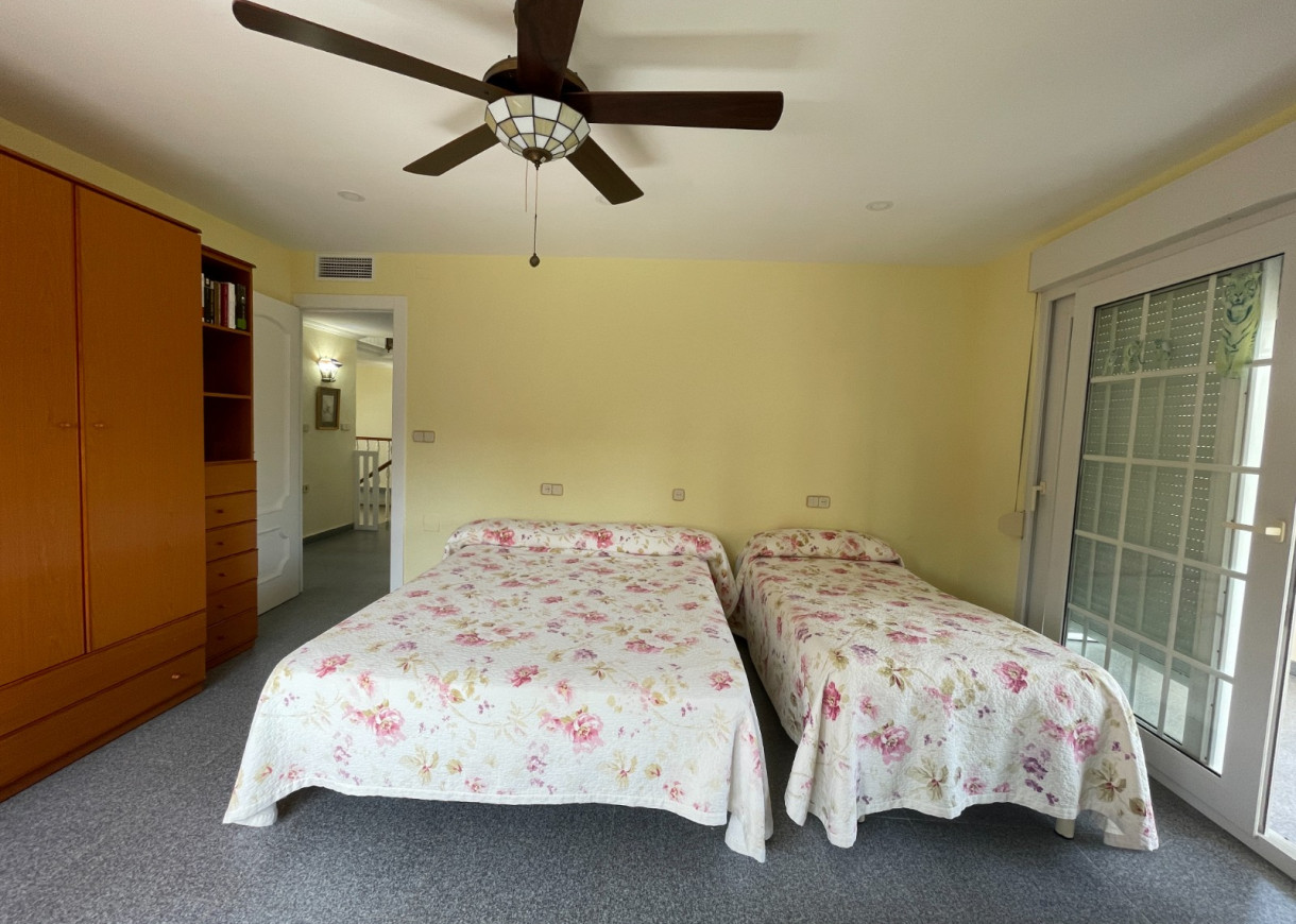 Resale - Villa - Orihuela Costa - Cabo Roig