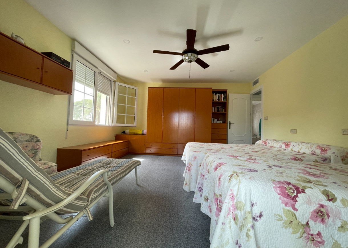 Resale - Villa - Orihuela Costa - Cabo Roig