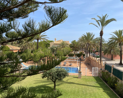 Resale - Villa - Orihuela Costa - Cabo Roig