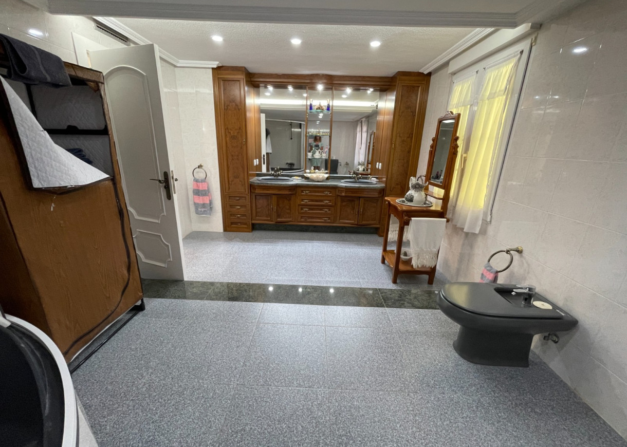 Resale - Villa - Orihuela Costa - Cabo Roig
