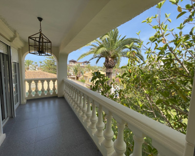 Resale - Villa - Orihuela Costa - Cabo Roig