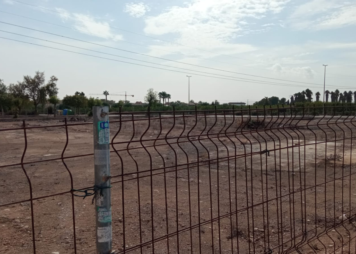 Resale - Plot - Los Montesinos - La Herrada