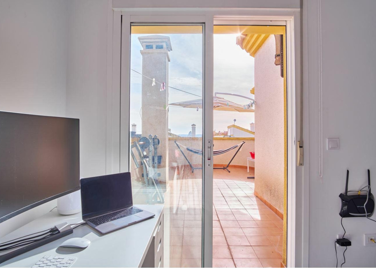 Resale - Villa - Los Montesinos - La Herrada
