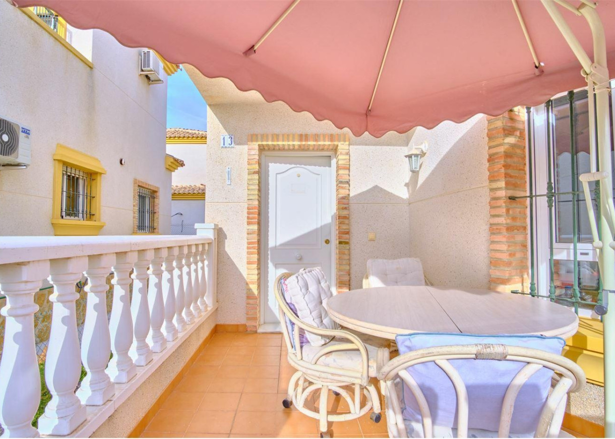 Resale - Villa - Los Montesinos - La Herrada