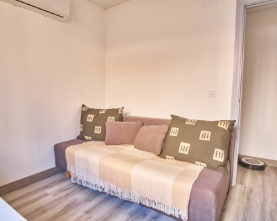 Resale - Villa - Los Montesinos - La Herrada