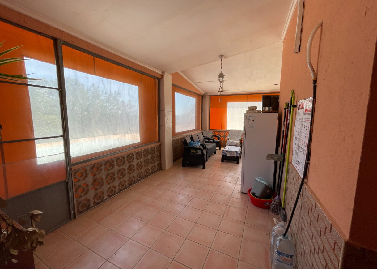 Resale - Villa - Guardamar del Segura - Valencian Community