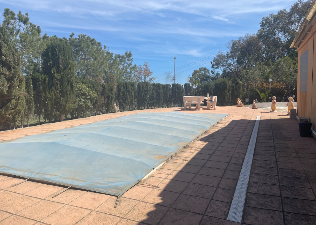 Resale - Villa - Guardamar del Segura - Valencian Community