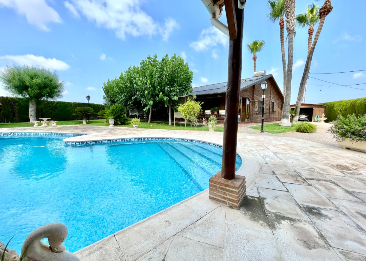 Resale - Villa - San Fulgencio - La Marina