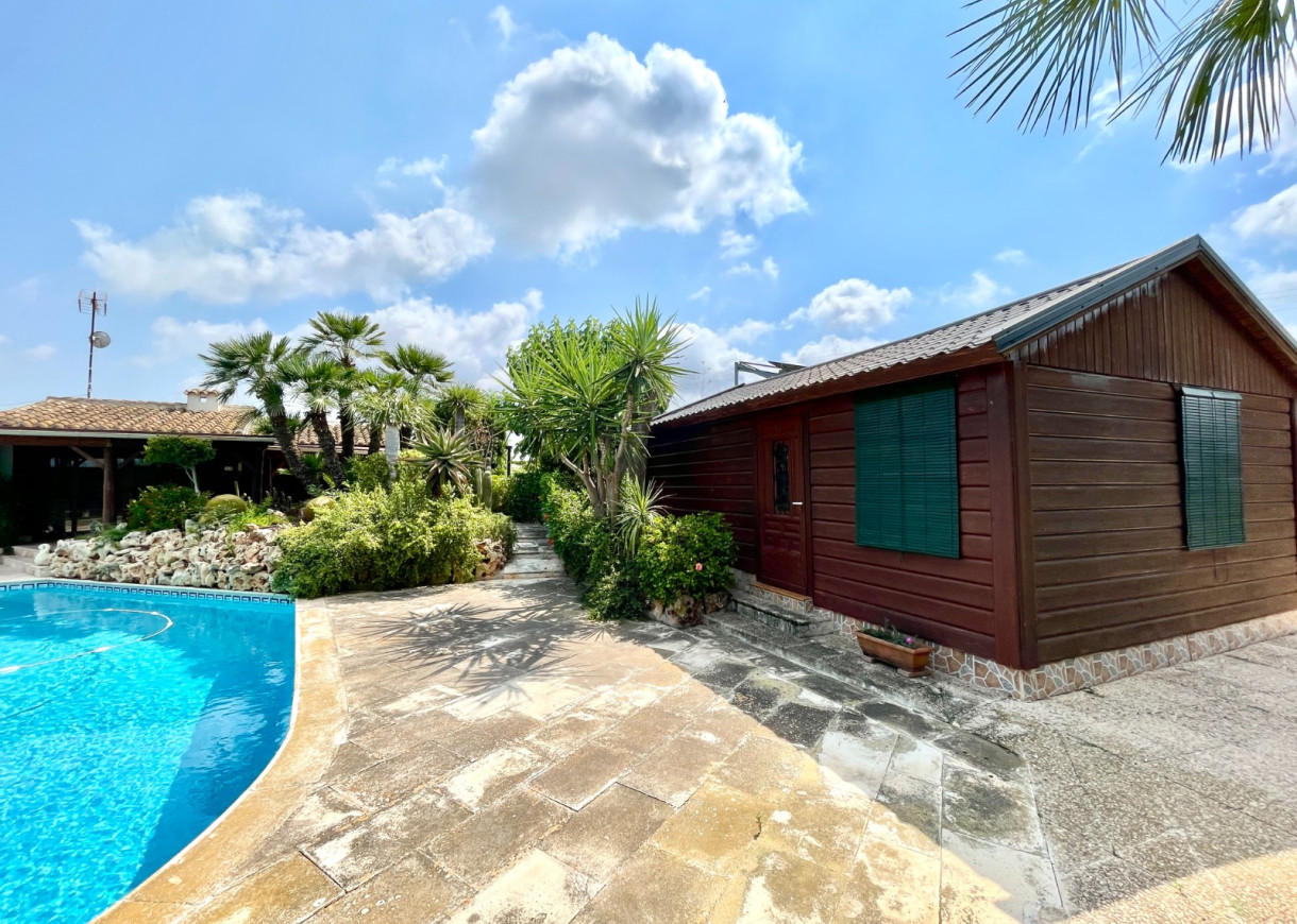 Resale - Villa - San Fulgencio - La Marina