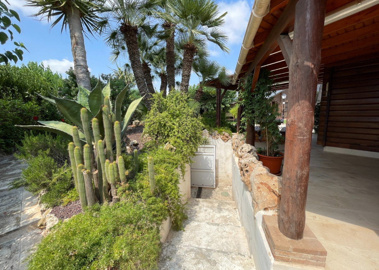 Resale - Villa - San Fulgencio - La Marina