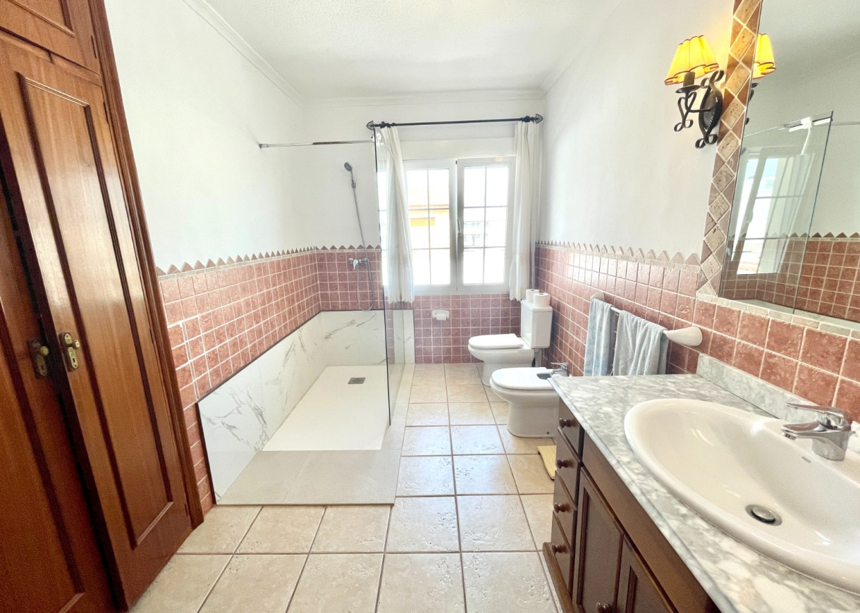 Resale - Villa - Benijofar - pueblo