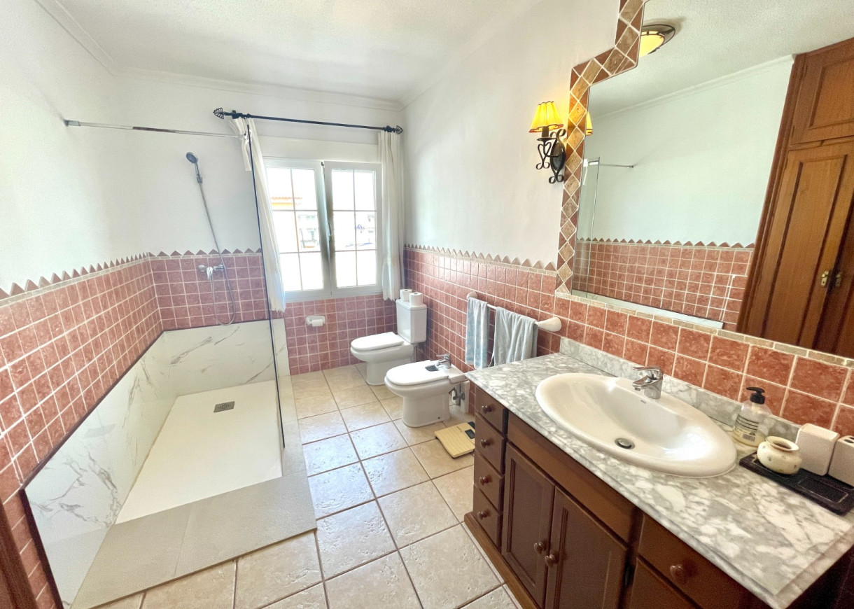 Resale - Villa - Benijofar - pueblo