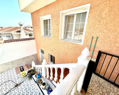 Resale - Villa - Benijofar - pueblo