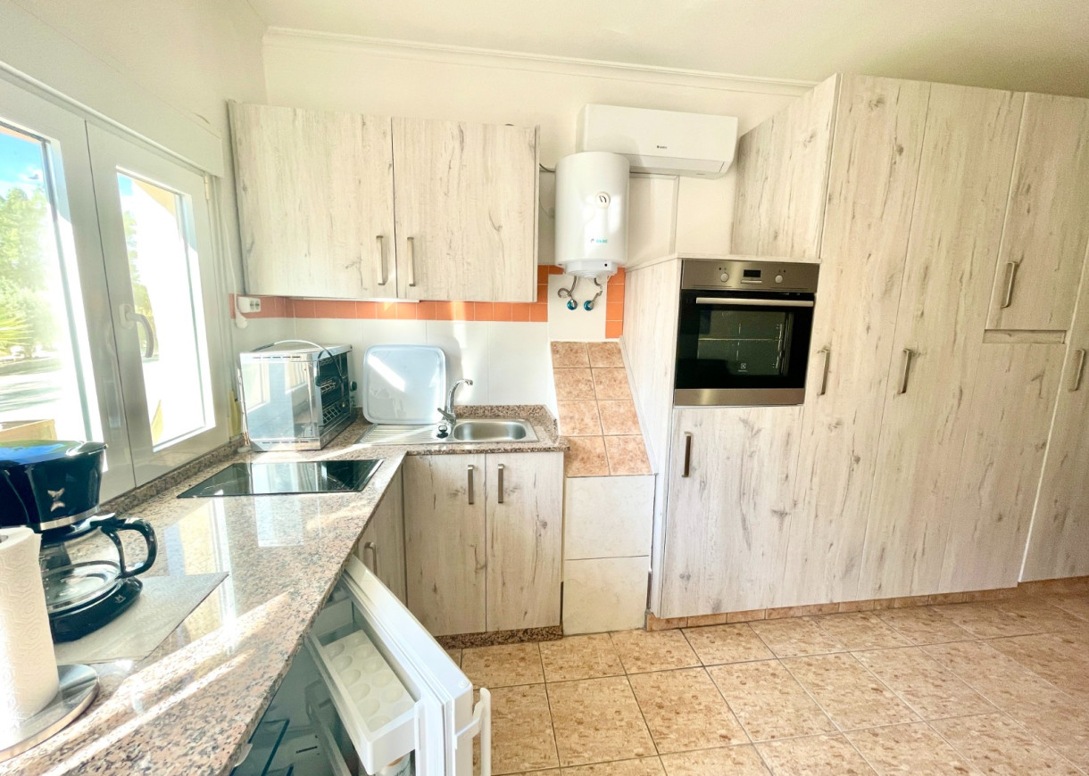 Resale - Finca / Country Property - Crevillente