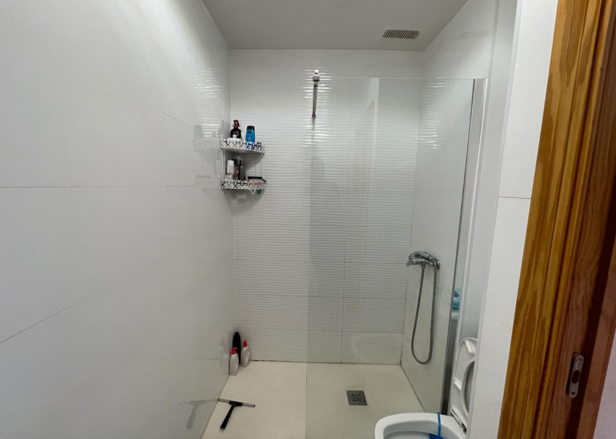 Resale - Apartment - Flat - Torrevieia - Comunidad Valenciana