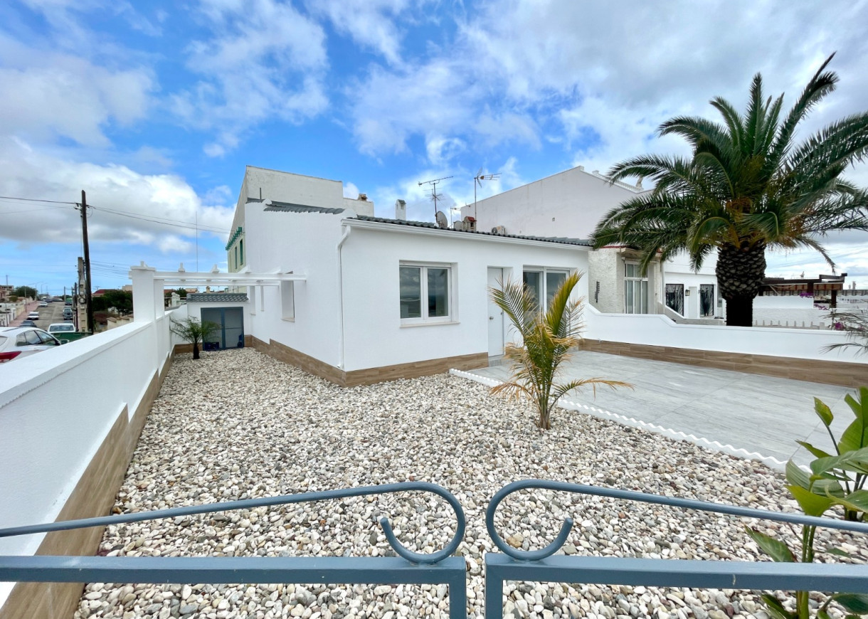 Resale - Bungalow - Ciudad Quesada