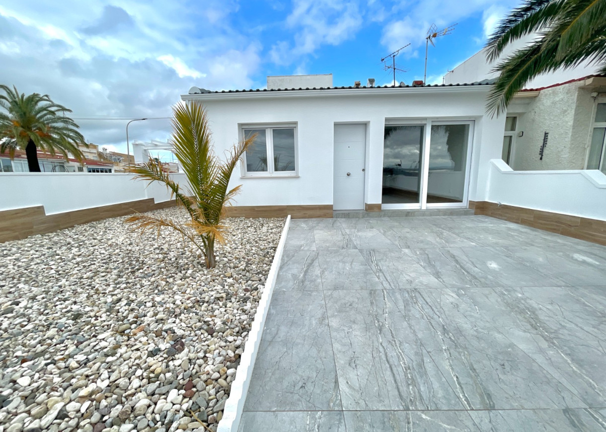 Resale - Bungalow - Ciudad Quesada