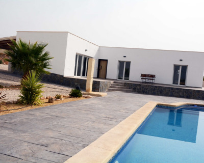 Resale - Finca / Country Property - Macisvenda